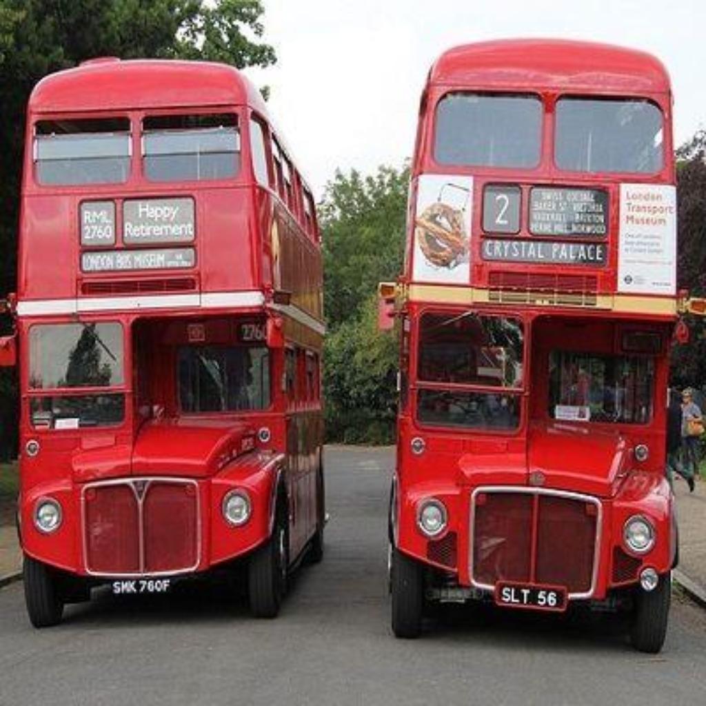 busses-pixabay3608061_640